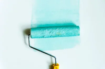 Peinture intérieure à la Laupie — murs, plafonds et boiseries